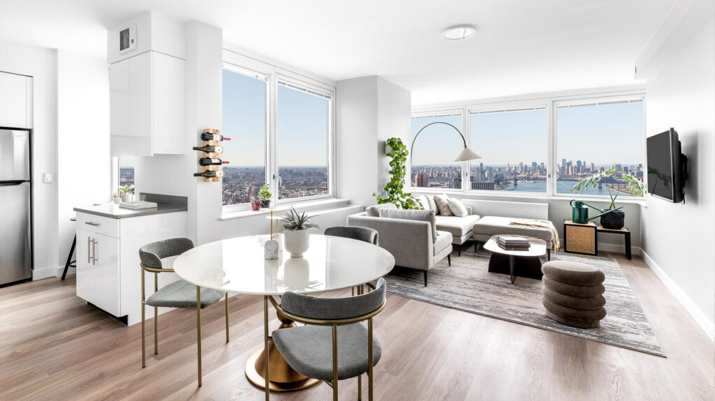 Corner 2-bedroom with washer/dryer in Hunter’s Point South
