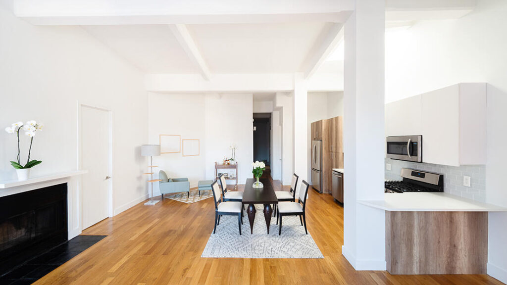Corner 1-bedroom with open kitchen in West Village