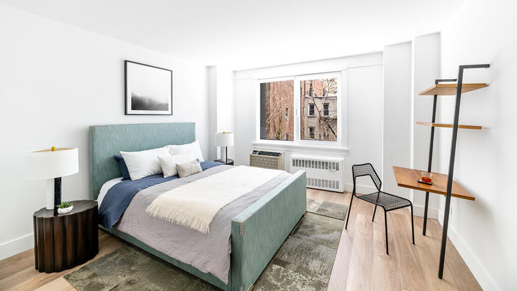1-bedroom with open kitchen in Murray Hill